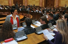 21 November 2012 The students of the Faculty of Political Sciences at the National Assembly session simulation (photo TANJUG)